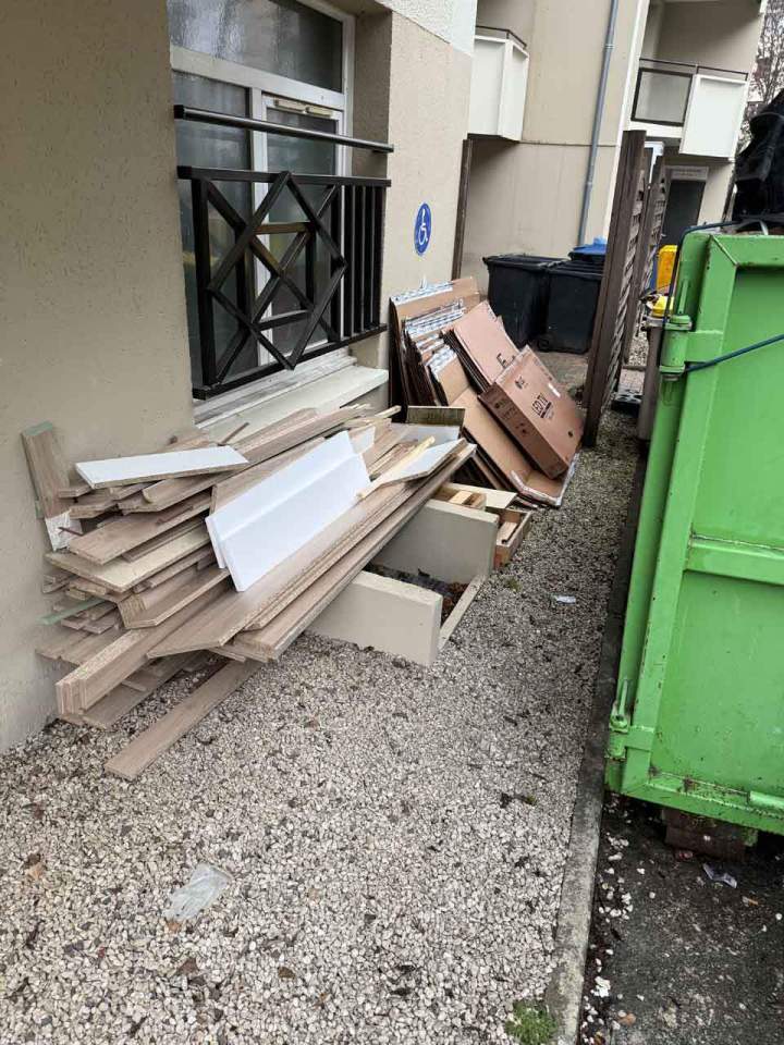 Enlèvement d'encombrants extérieurs Bourgoin-Jallieu