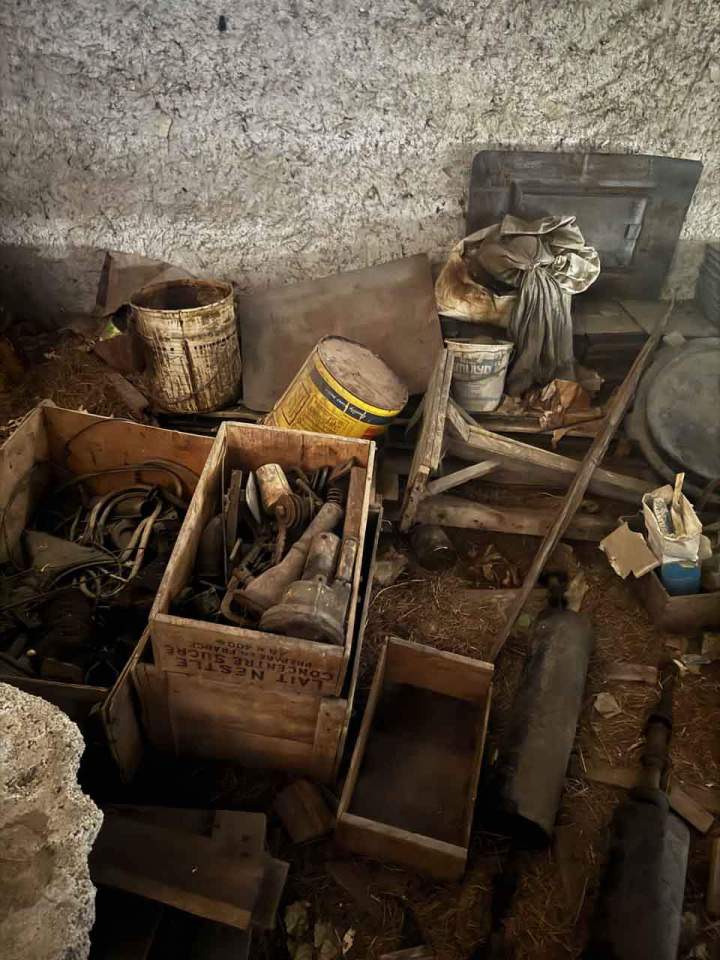 Rangement et enlèvement des objets de cave Bourgoin-Jallieu